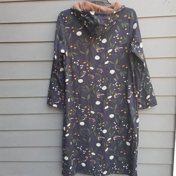 Izuria Black Floral Maxi Coat with Fuzzy Lining size XL - Picture 2 of 9